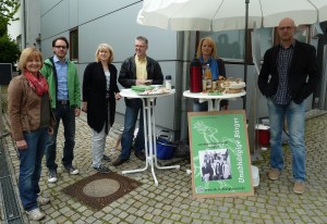 Kandidatinnen und Kandidaten im Gespräch